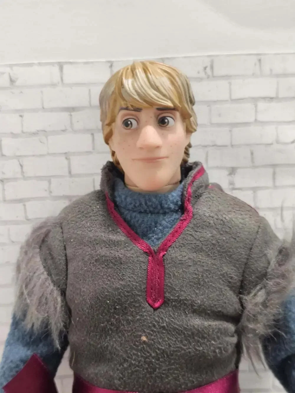 Disney Store Frozen Kristoff Doll 2013 Classic Collection 12